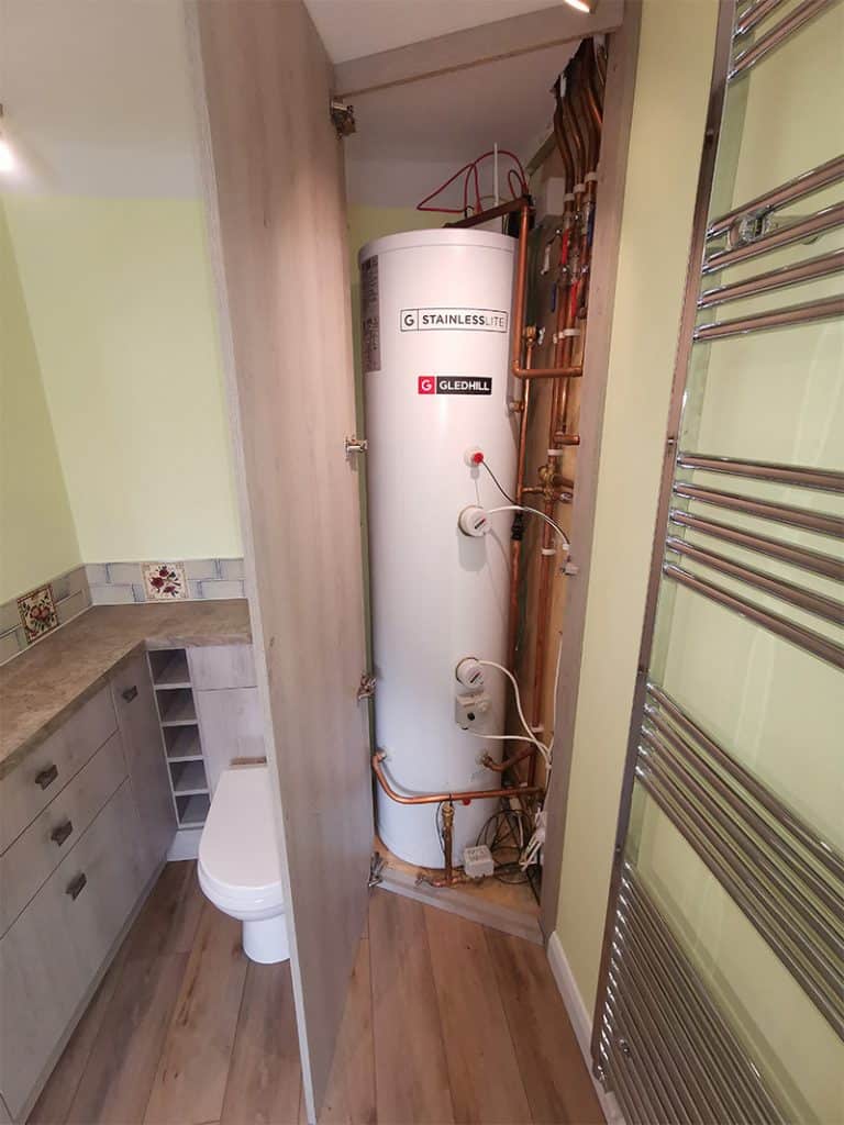 Bathroom in a period property, Cranleigh, project photo