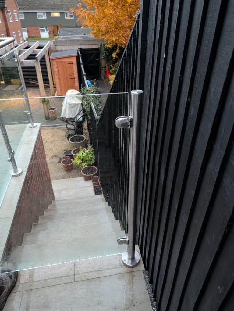 Rear parking, oak pergola and patio, Guildford, project photo